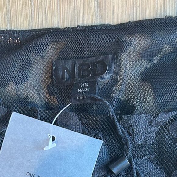 NBD Angelina Black lace midi dress - Picture 7 of 8